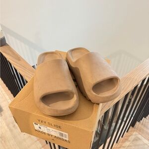 Adidas YZY Slide in Light Brown